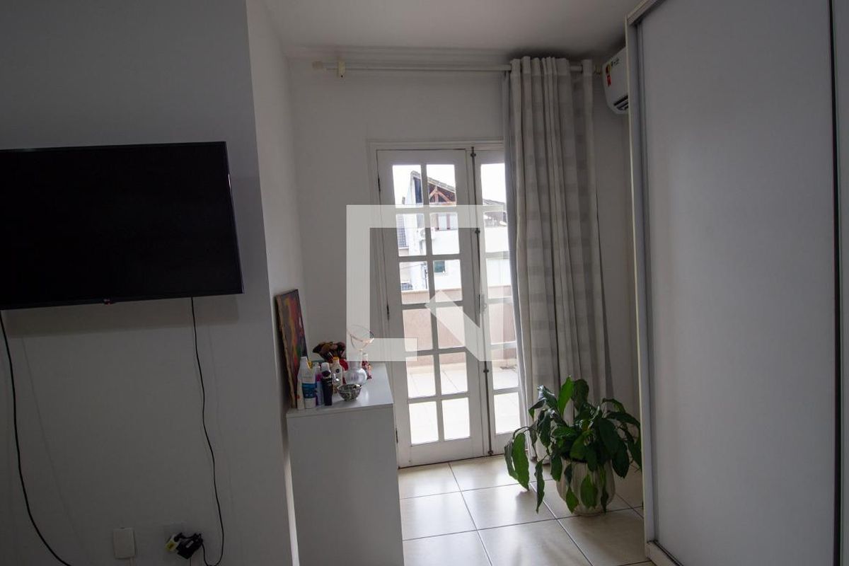 Casa, 3 quartos, 285 m² - Foto 29