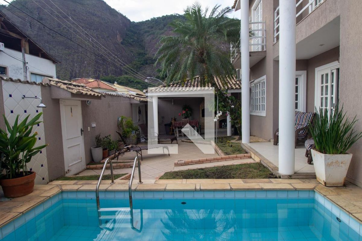 Casa, 3 quartos, 285 m² - Foto 56