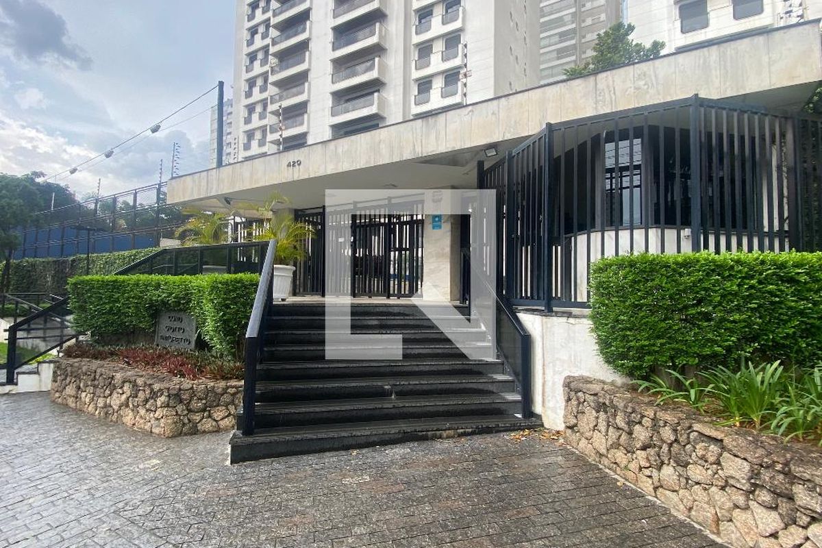 Apartamento, 3 quartos, 220 m² - Foto 89