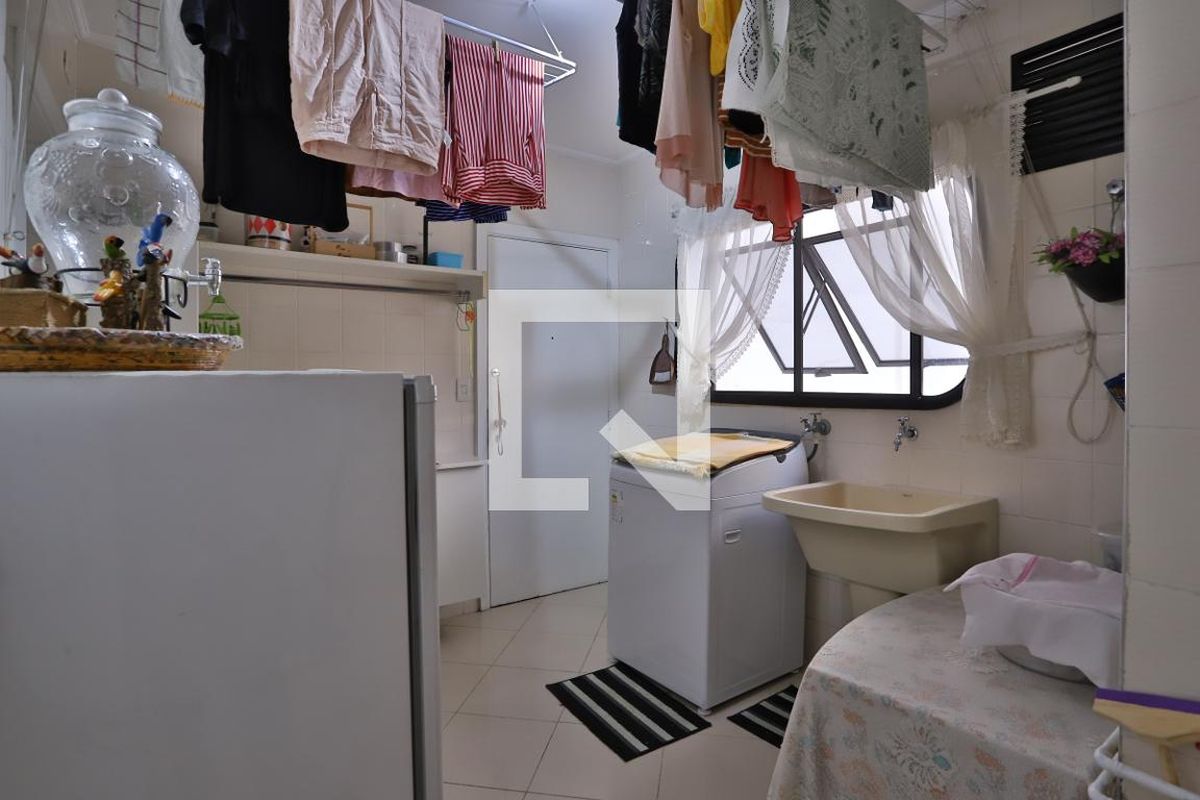 Apartamento, 3 quartos, 220 m² - Foto 60