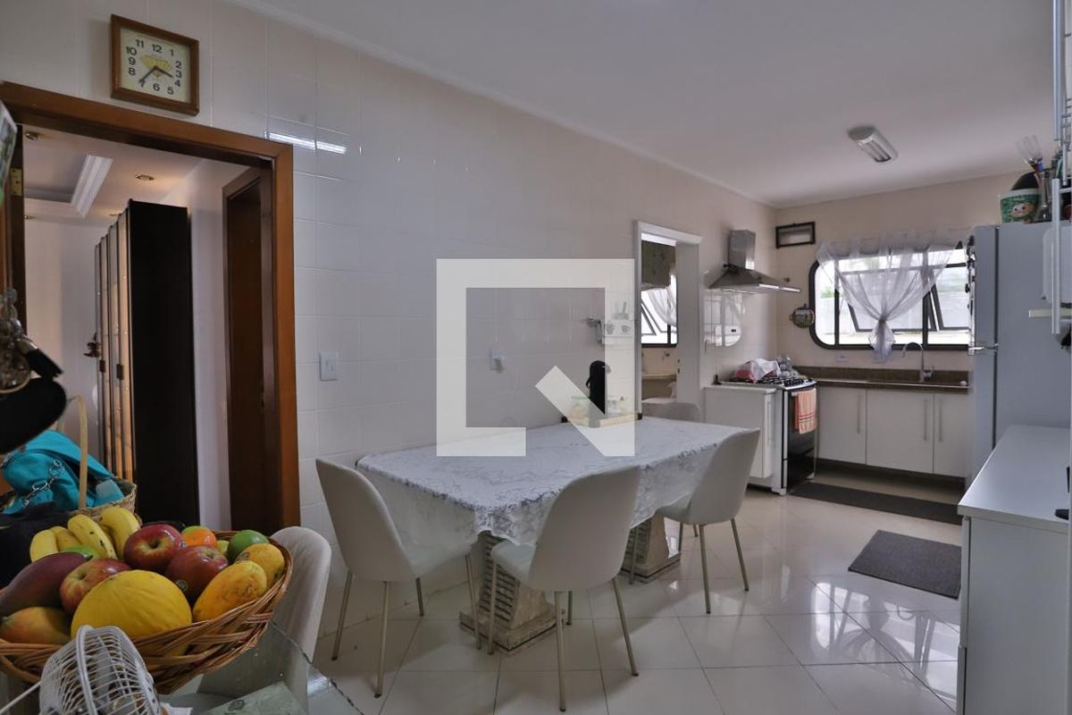 Apartamento, 3 quartos, 220 m² - Foto 54