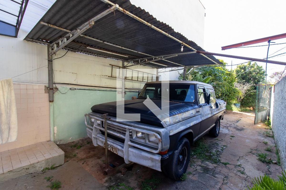 Casa à Venda - Taquaral, 2 Quartos,  300 m2 em , Campinas - sp | SoloBR