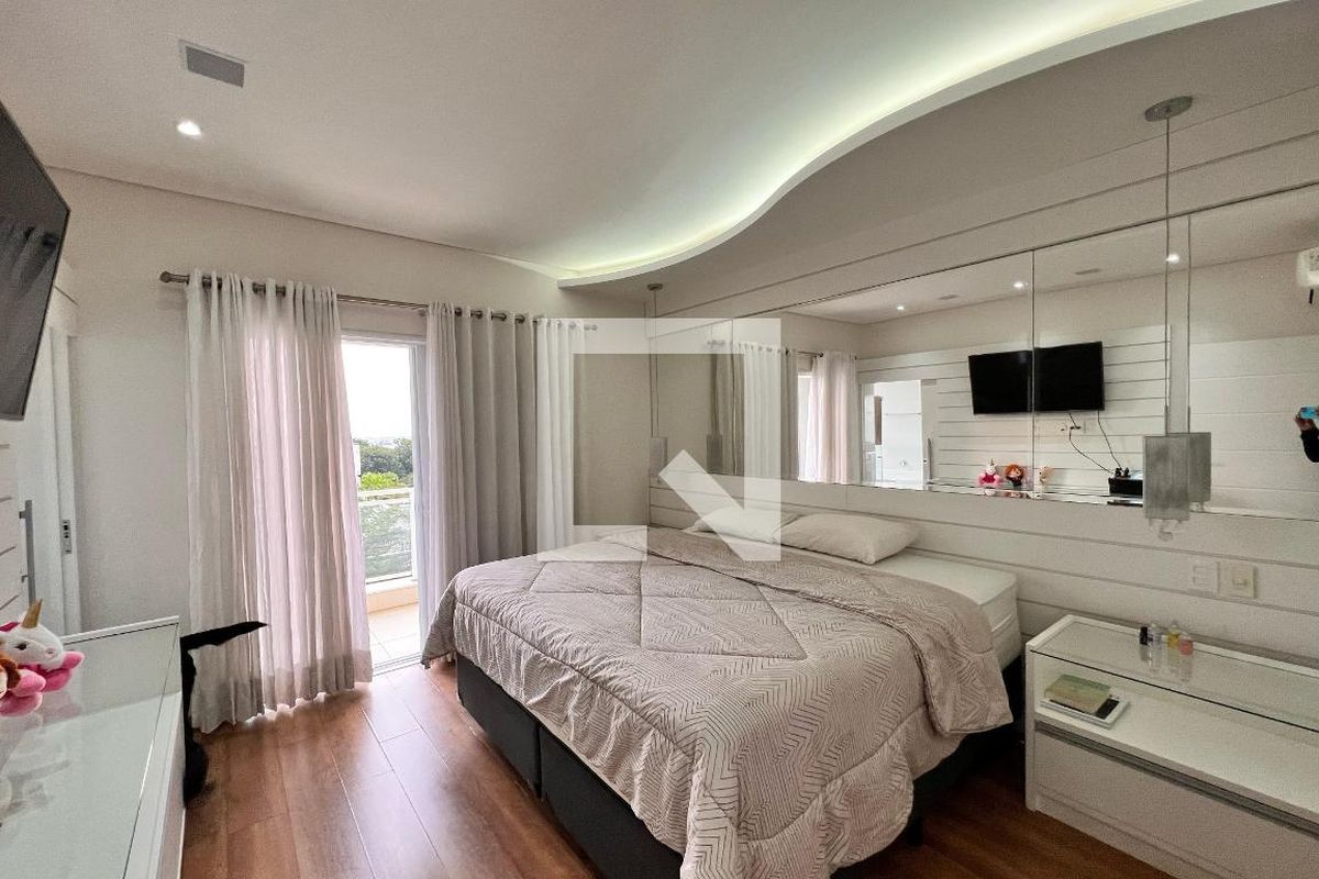 Casa à Venda - Swiss Park, 3 Quartos,  250 m2 em , Campinas - sp | SoloBR