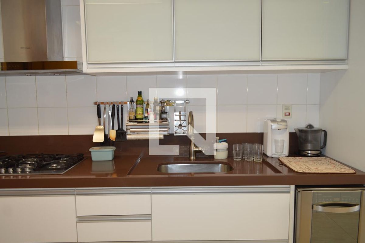 Apartamento, 3 quartos, 140 m² - Foto 110