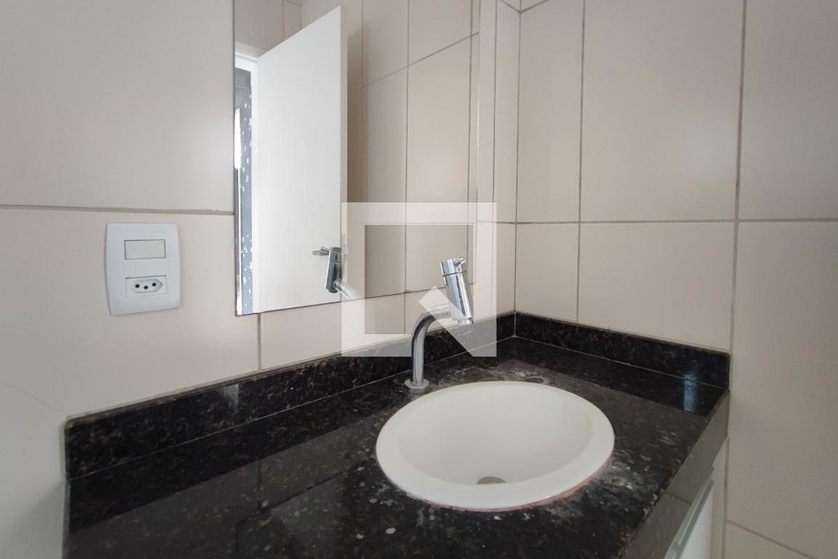 Casa à Venda - Swiss Park, 3 Quartos,  200 m2 em , Campinas - sp | SoloBR