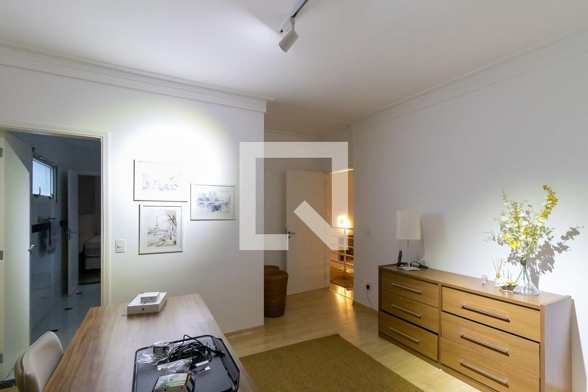 Casa à Venda - Parque Prado, 4 Quartos,  365 m2 em , Campinas - sp | SoloBR