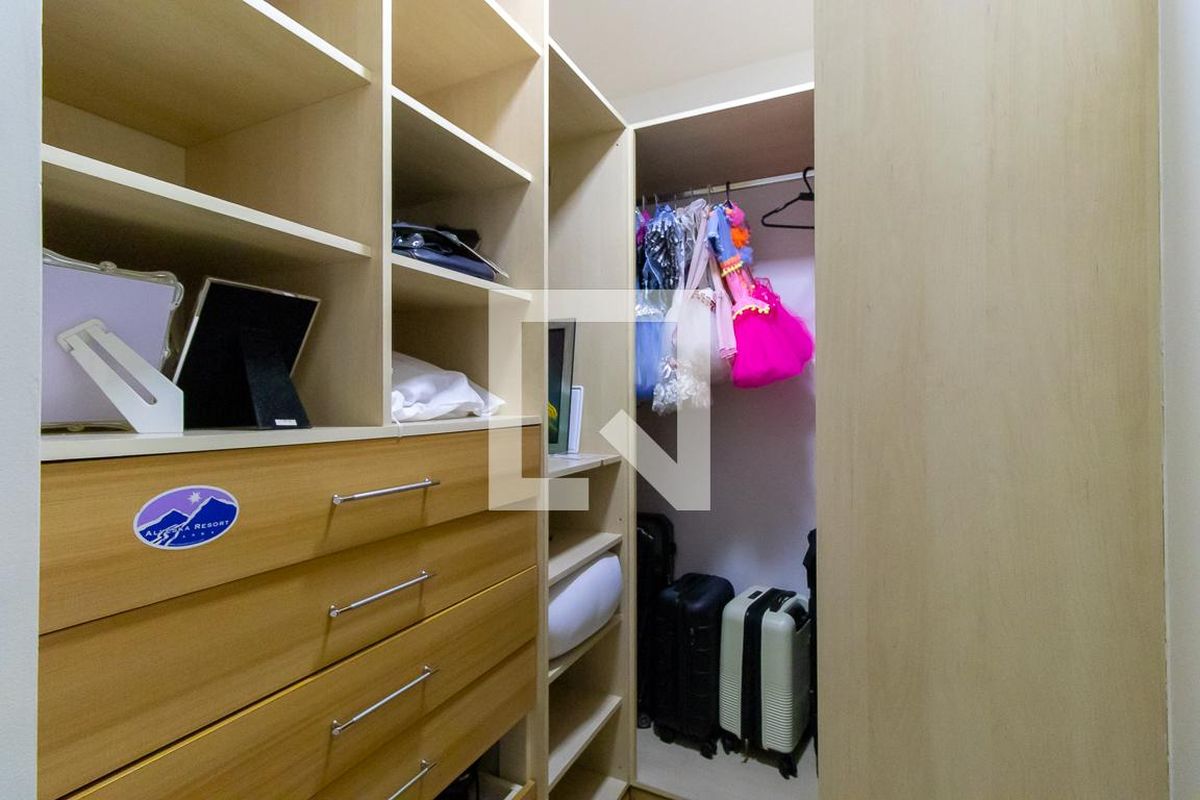 Casa à Venda - Parque Prado, 4 Quartos,  365 m2 em , Campinas - sp | SoloBR