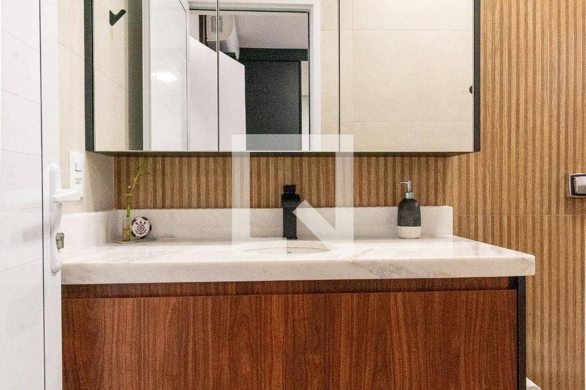 Casa à Venda - Swiss Park, 4 Quartos,  225 m2 em , Campinas - sp | SoloBR