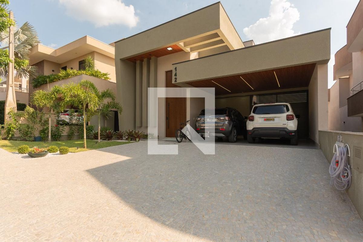 Casa à Venda - Swiss Park, 4 Quartos,  225 m2 em , Campinas - sp | SoloBR