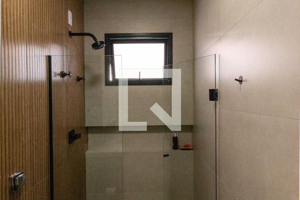 Casa à Venda - Swiss Park, 4 Quartos,  225 m2 em , Campinas - sp | SoloBR