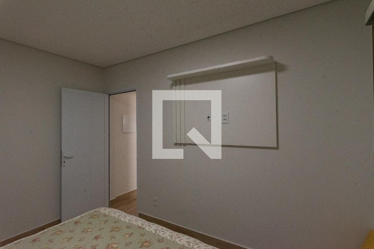 Casa à Venda - Swiss Park, 4 Quartos,  225 m2 em , Campinas - sp | SoloBR
