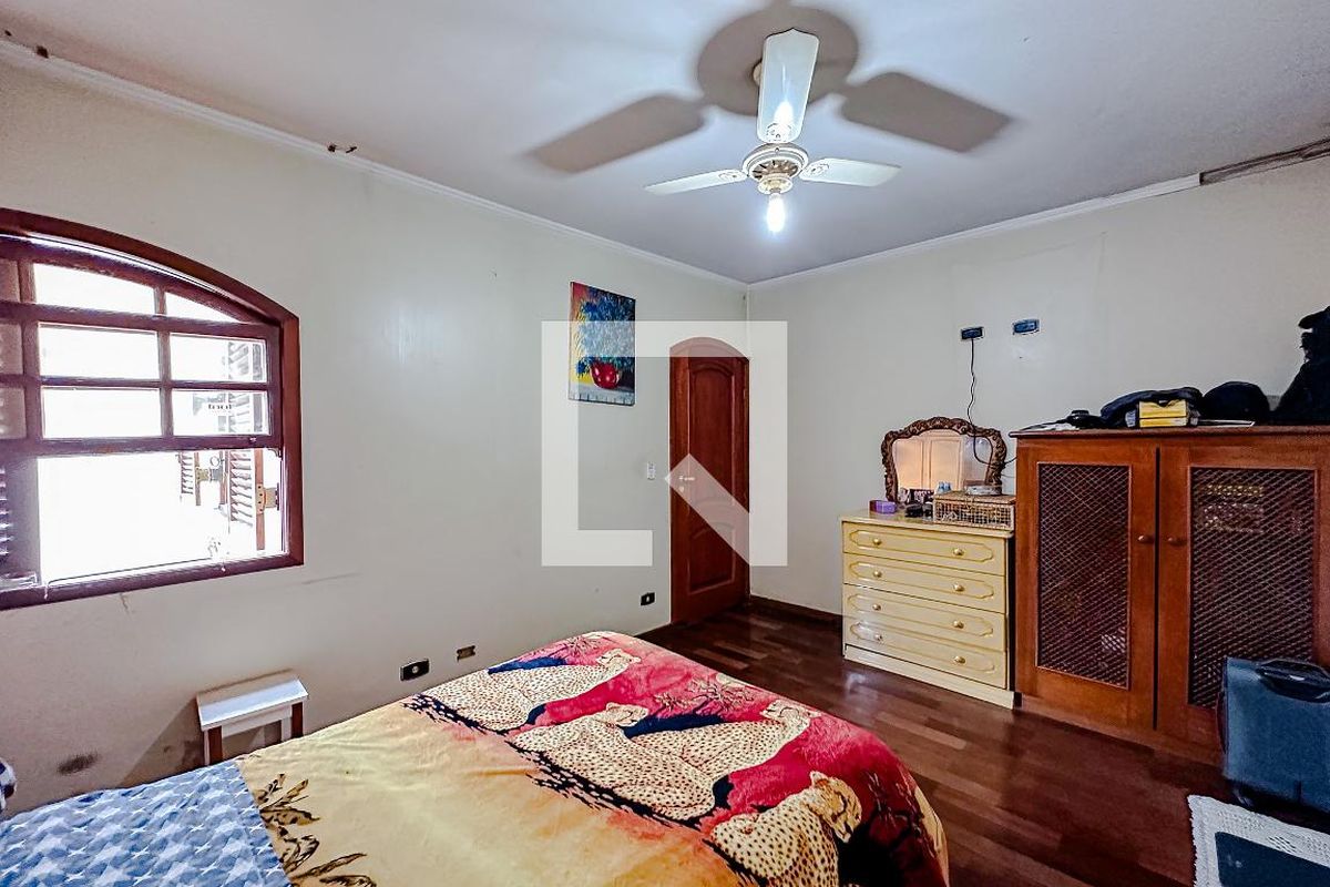 Casa, 3 quartos, 180 m² - Foto 31