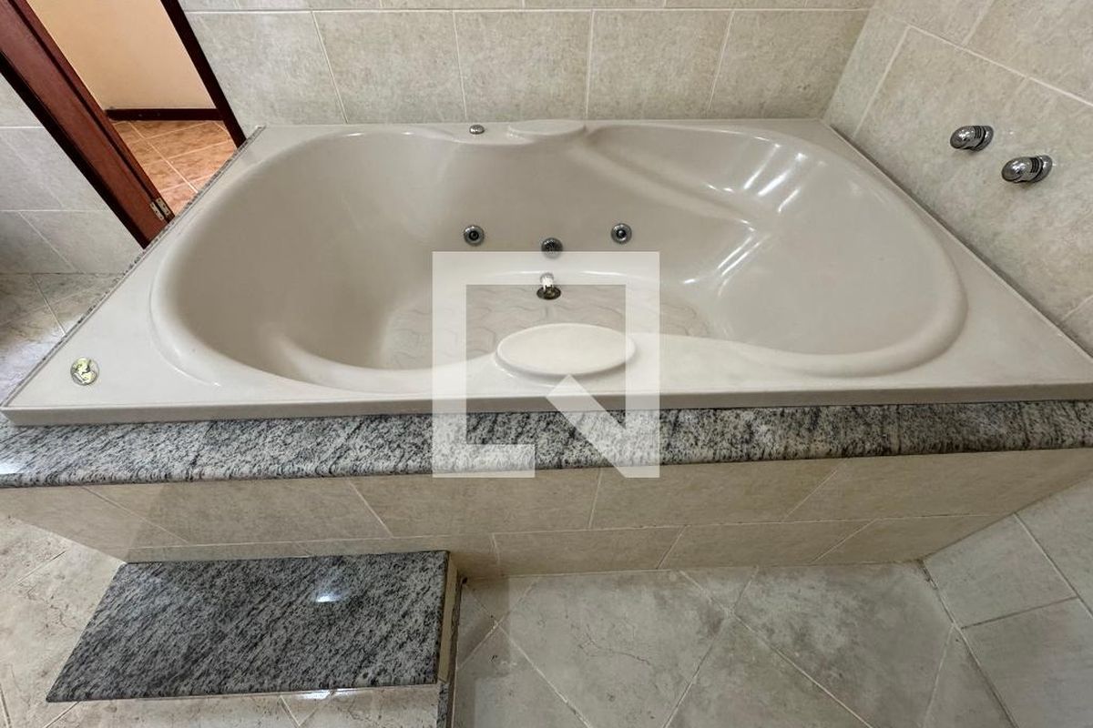 Apartamento, 3 quartos, 220 m² - Foto 30