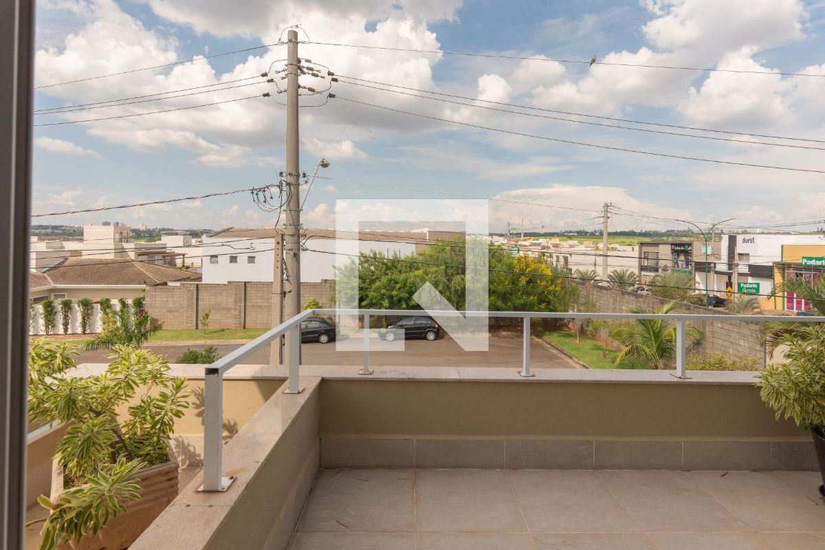 Casa à Venda - Swiss Park, 3 Quartos,  405 m2 em , Campinas - sp | SoloBR