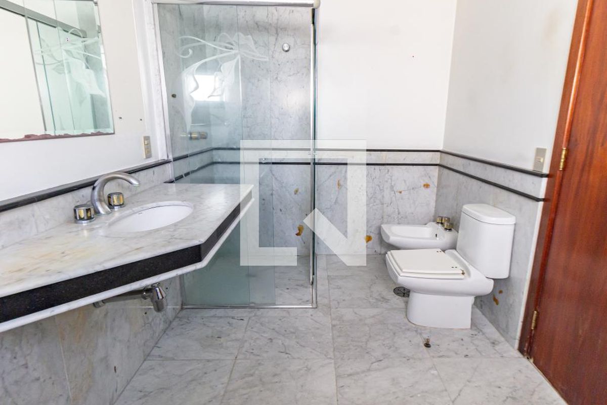 Apartamento, 4 quartos, 234 m² - Foto 64