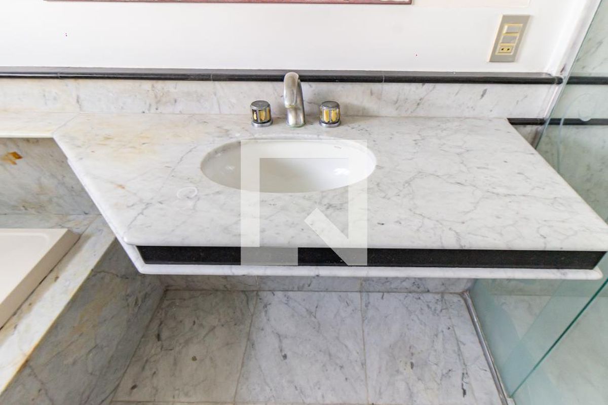 Apartamento, 4 quartos, 234 m² - Foto 60