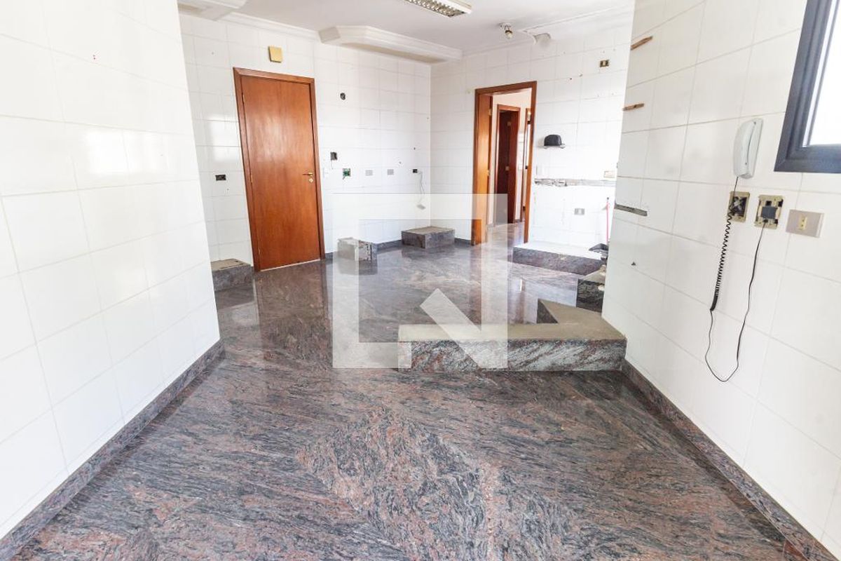 Apartamento, 4 quartos, 234 m² - Foto 114
