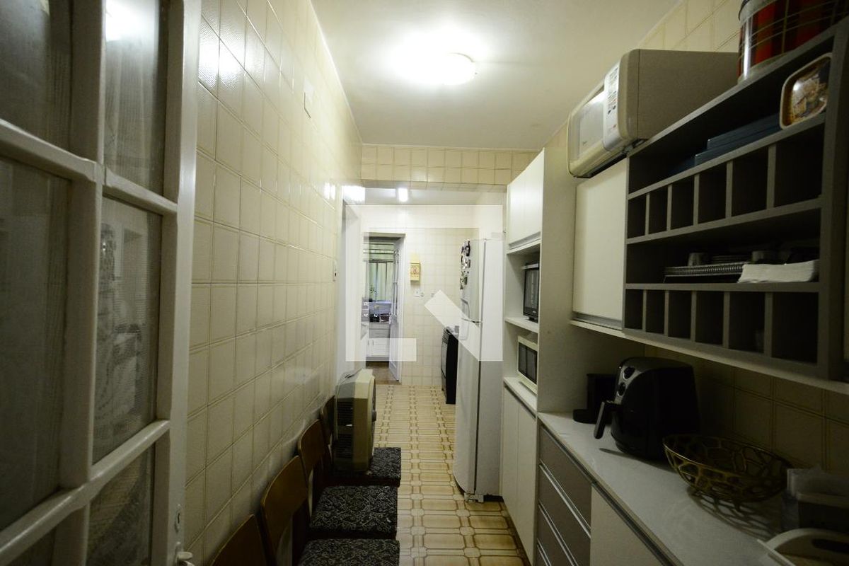 Casa, 4 quartos, 180 m² - Foto 42