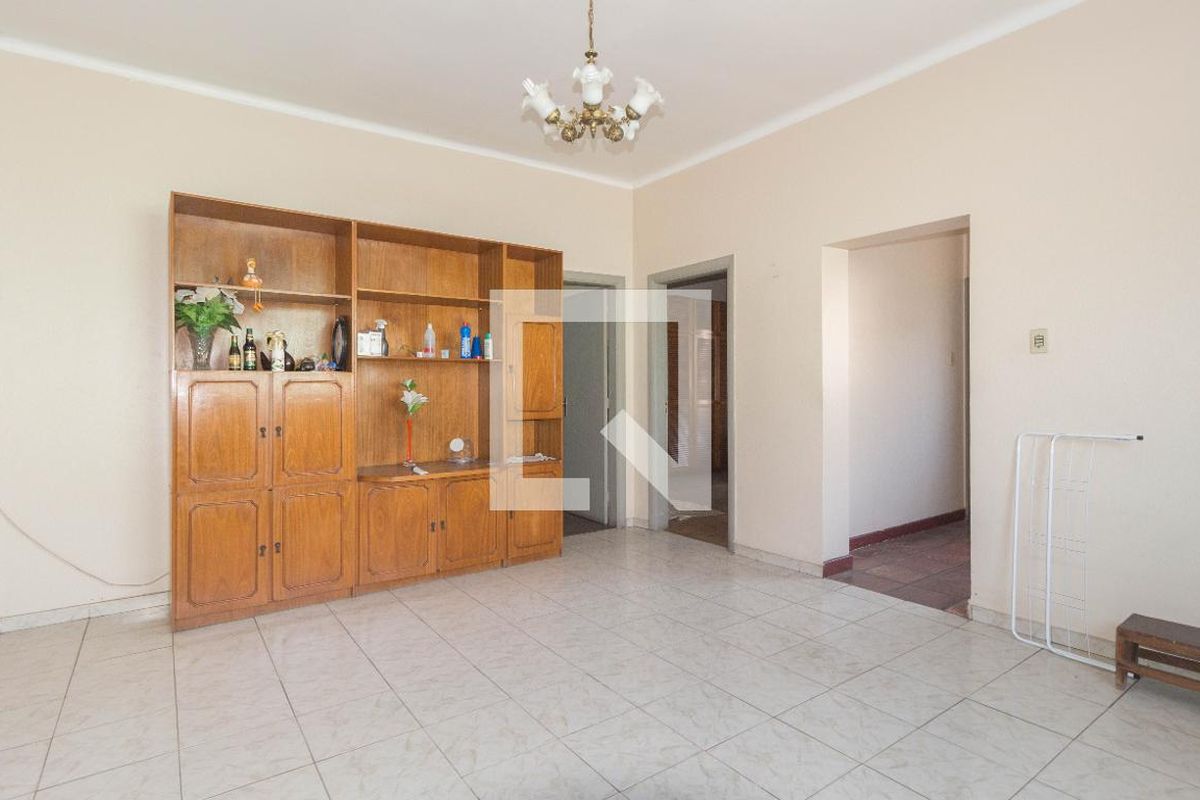 Casa, 3 quartos, 182 m² - Foto 4