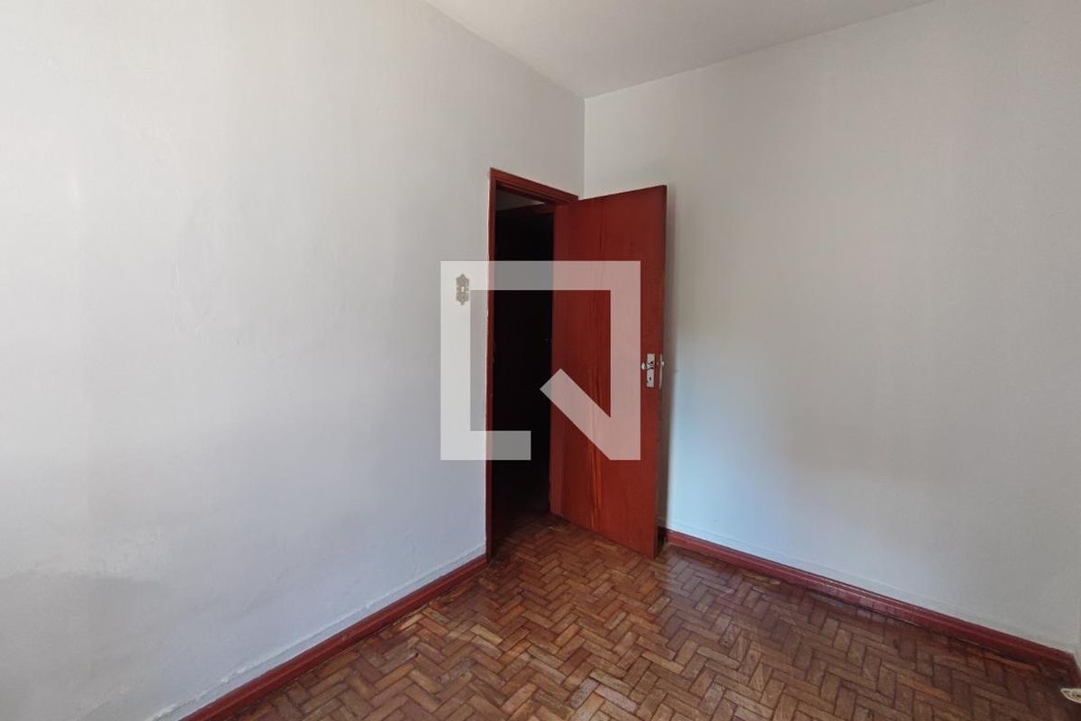 Casa à Venda - Cambuí, 4 Quartos,  300 m2 em , Campinas - sp | SoloBR