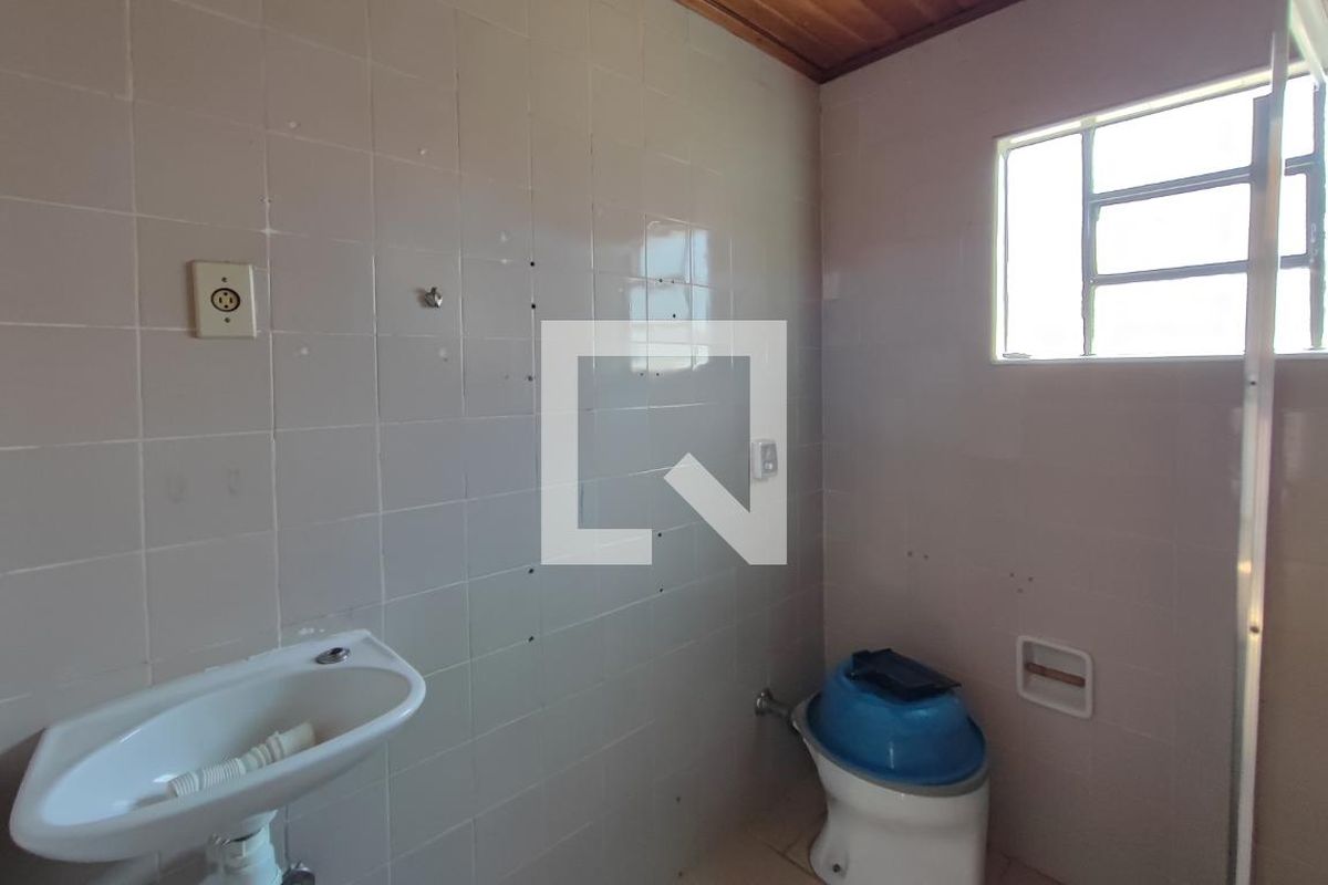 Casa à Venda - Cambuí, 4 Quartos,  300 m2 em , Campinas - sp | SoloBR