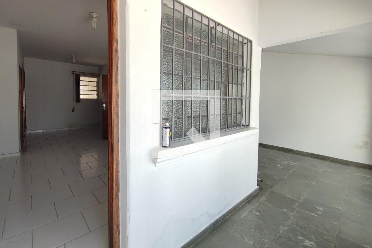 Casa à Venda - Cambuí, 4 Quartos,  300 m2 em , Campinas - sp | SoloBR