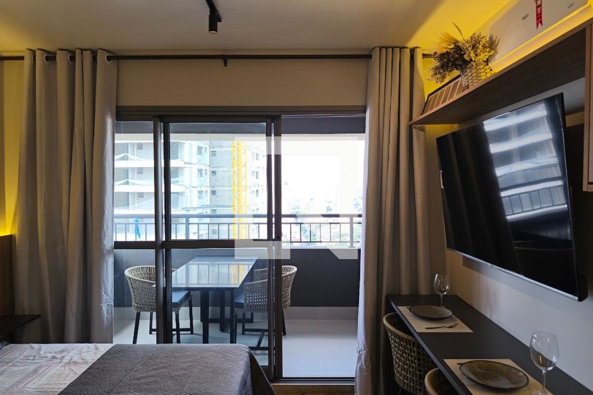 Apartamento, 1 quarto, 28 m² - Foto 2