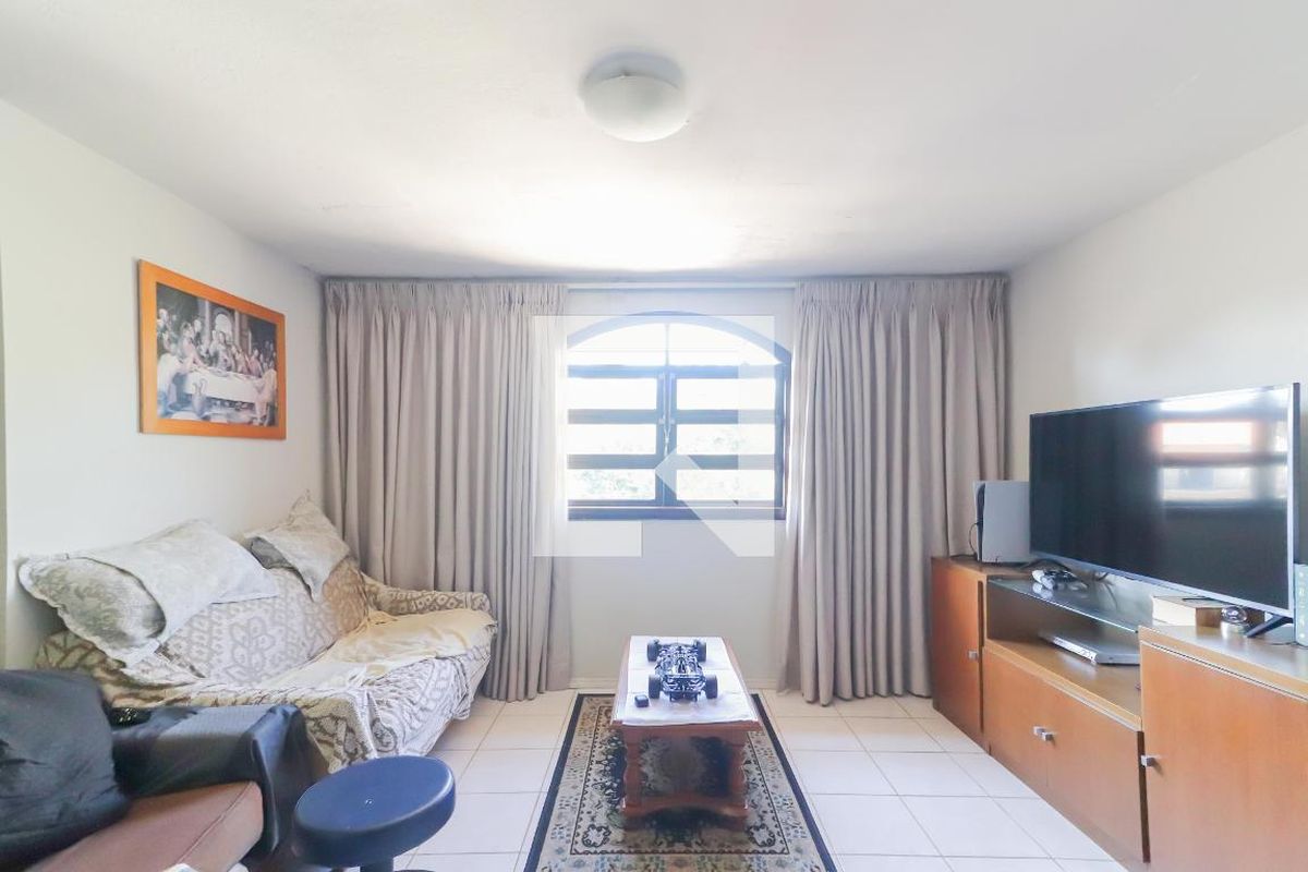 Casa, 5 quartos, 300 m² - Foto 2