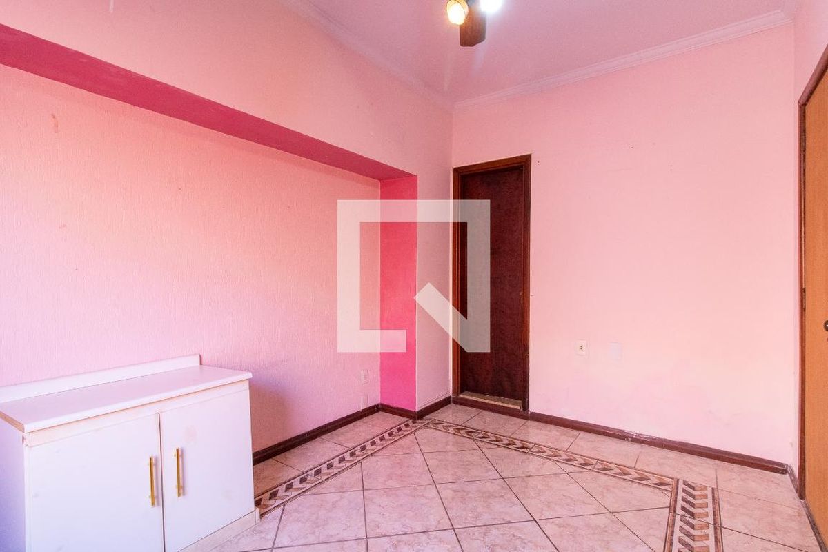 Casa à Venda - Taquaral, 3 Quartos,  140 m2 em , Campinas - sp | SoloBR