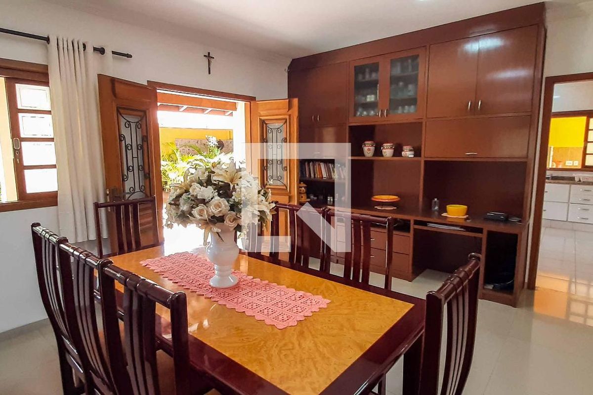 Casa, 5 quartos, 436 m² - Foto 2