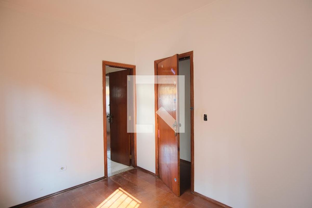 Casa, 5 quartos, 180 m² - Foto 44