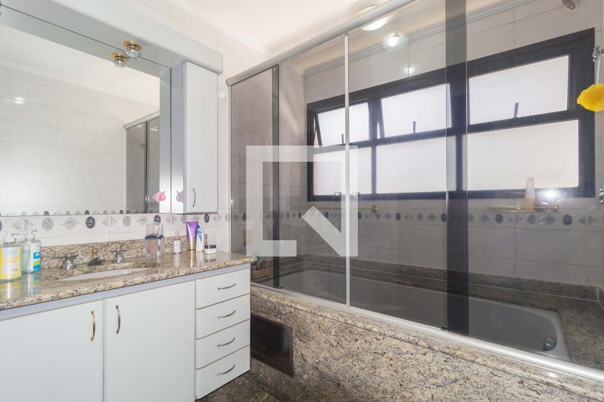 Apartamento, 3 quartos, 187 m² - Foto 94