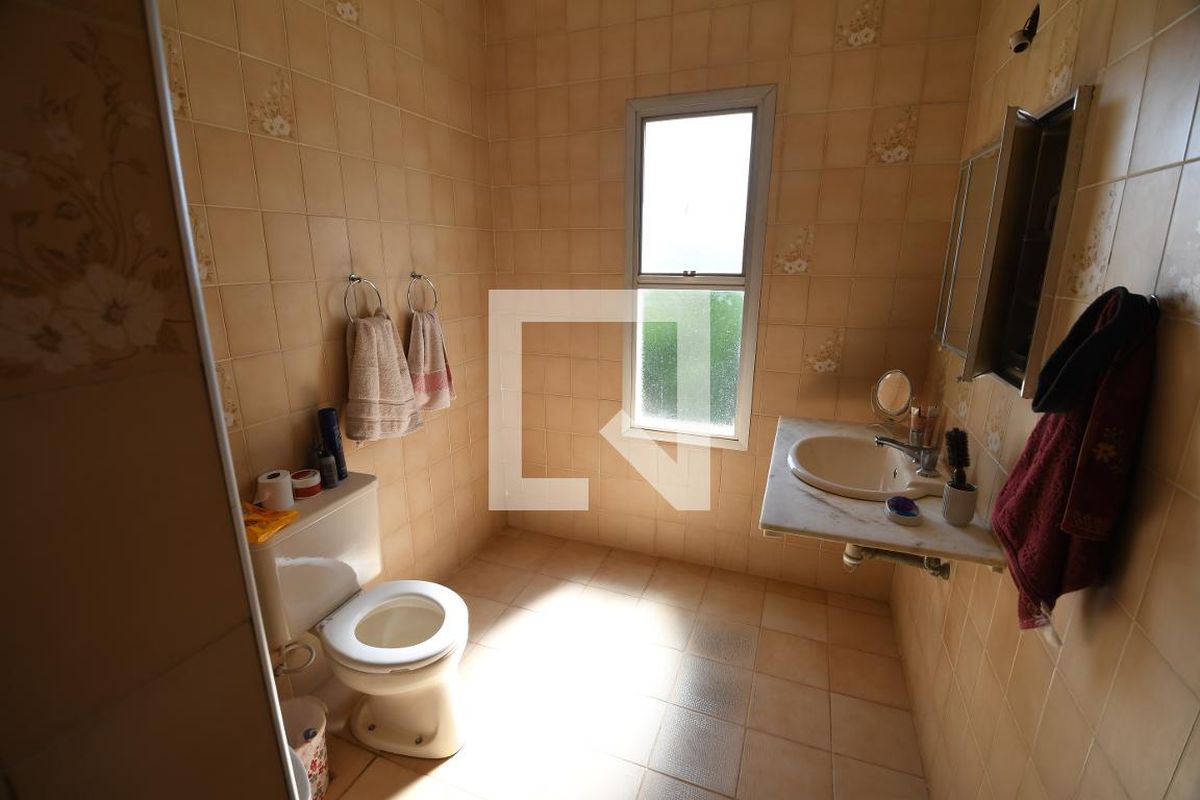 Casa à Venda - Jardim Flamboyant, 4 Quartos,  258 m2 em , Campinas - sp | SoloBR