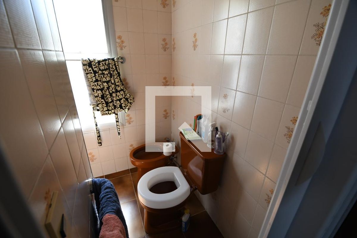 Casa à Venda - Jardim Flamboyant, 4 Quartos,  258 m2 em , Campinas - sp | SoloBR