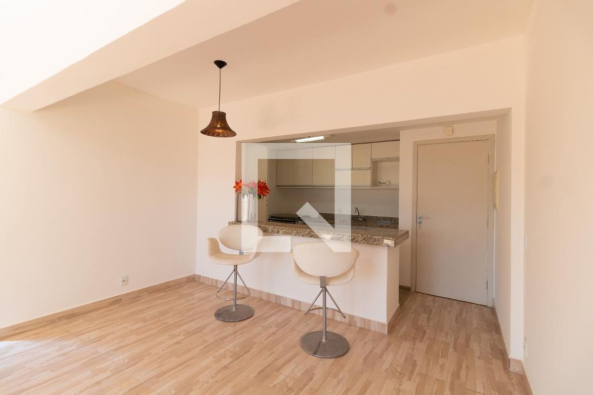 Apartamento à Venda - Mansões Santo Antônio, 3 Quartos,  210 m2 em , Campinas - sp | SoloBR
