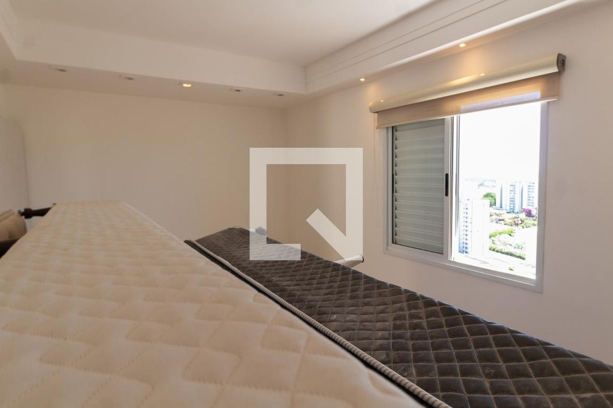 Apartamento à Venda - Mansões Santo Antônio, 3 Quartos,  210 m2 em , Campinas - sp | SoloBR