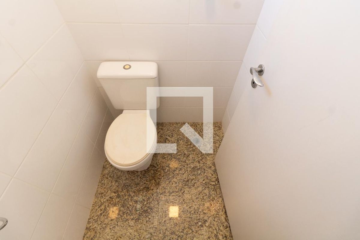 Apartamento à Venda - Mansões Santo Antônio, 3 Quartos,  210 m2 em , Campinas - sp | SoloBR