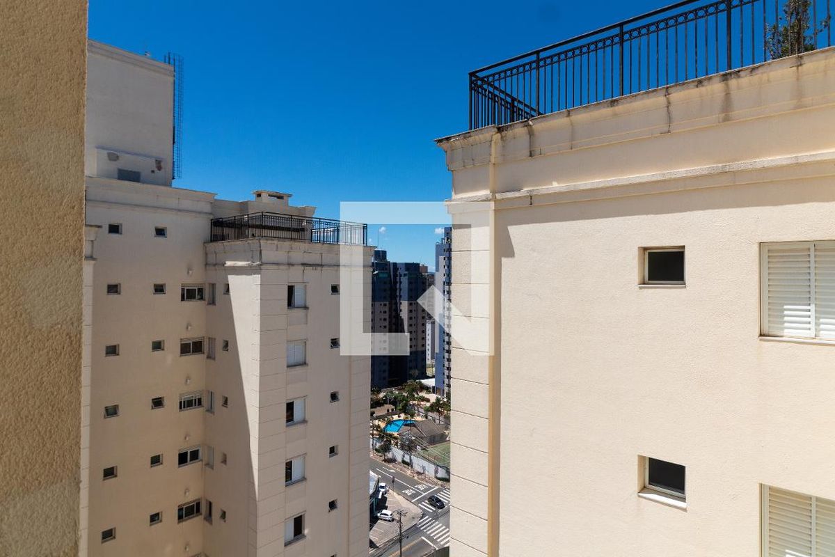 Apartamento à Venda - Mansões Santo Antônio, 3 Quartos,  210 m2 em , Campinas - sp | SoloBR