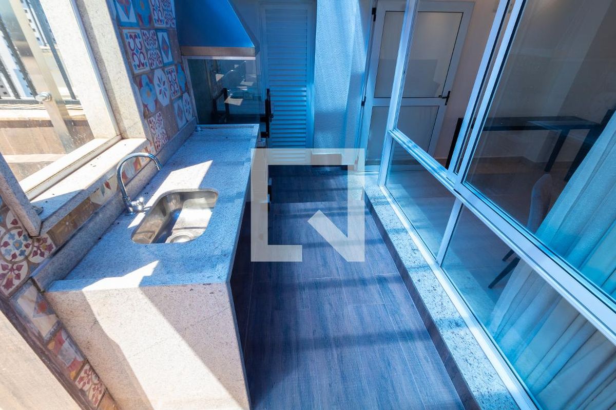 Apartamento à Venda - Mansões Santo Antônio, 3 Quartos,  210 m2 em , Campinas - sp | SoloBR