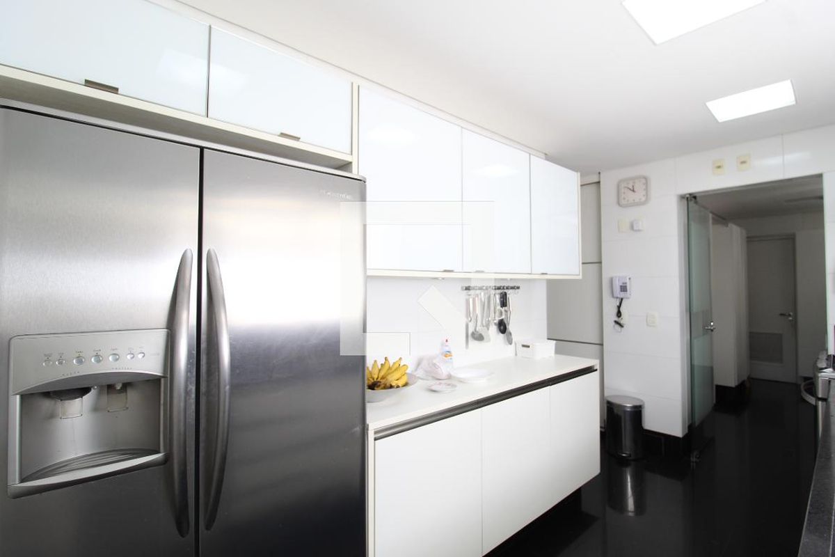 Apartamento, 3 quartos, 280 m² - Foto 86