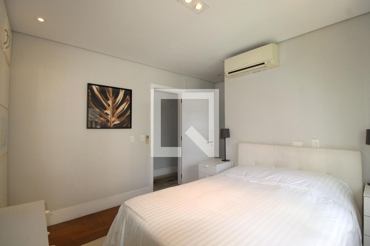 Apartamento, 3 quartos, 280 m² - Foto 46