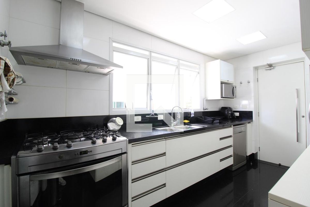 Apartamento, 3 quartos, 280 m² - Foto 82