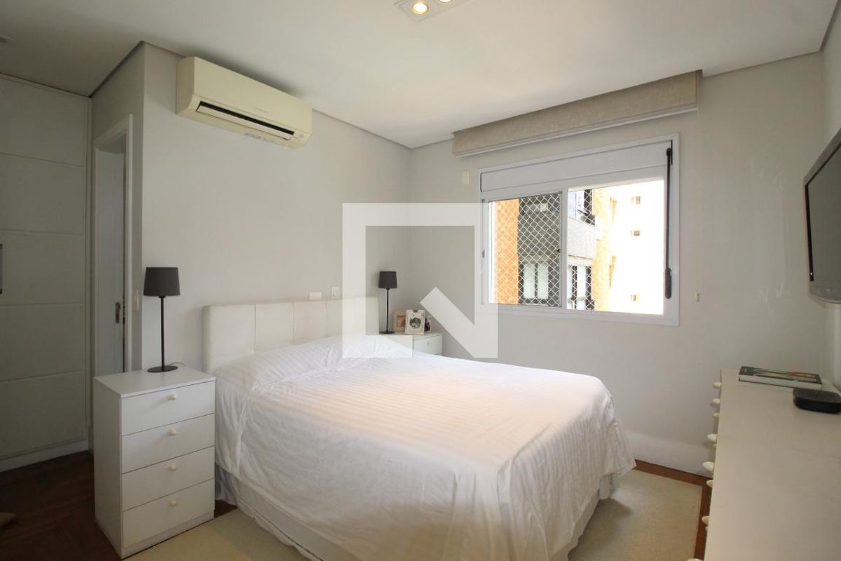 Apartamento, 3 quartos, 280 m² - Foto 48