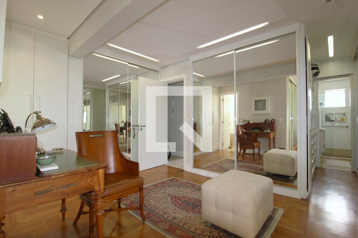 Apartamento, 3 quartos, 280 m² - Foto 68