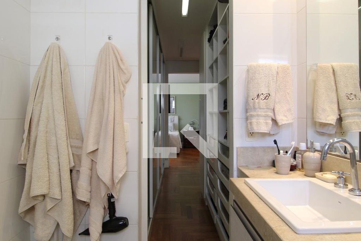Apartamento, 3 quartos, 280 m² - Foto 72