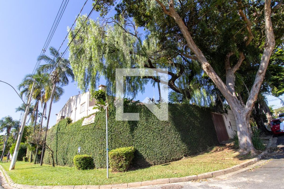Casa à Venda - Jardim Planalto, 5 Quartos,  380 m2 em , Campinas - sp | SoloBR