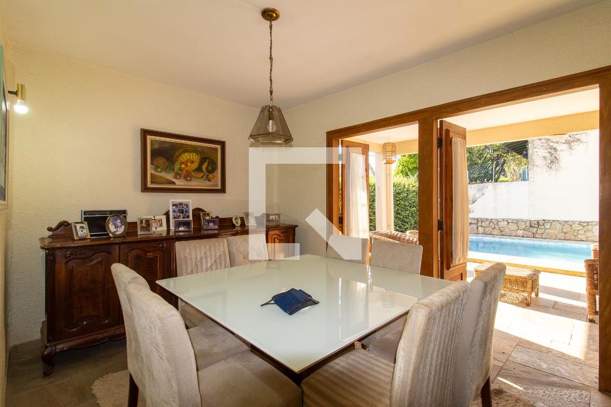 Casa à Venda - Jardim Planalto, 5 Quartos,  380 m2 em , Campinas - sp | SoloBR