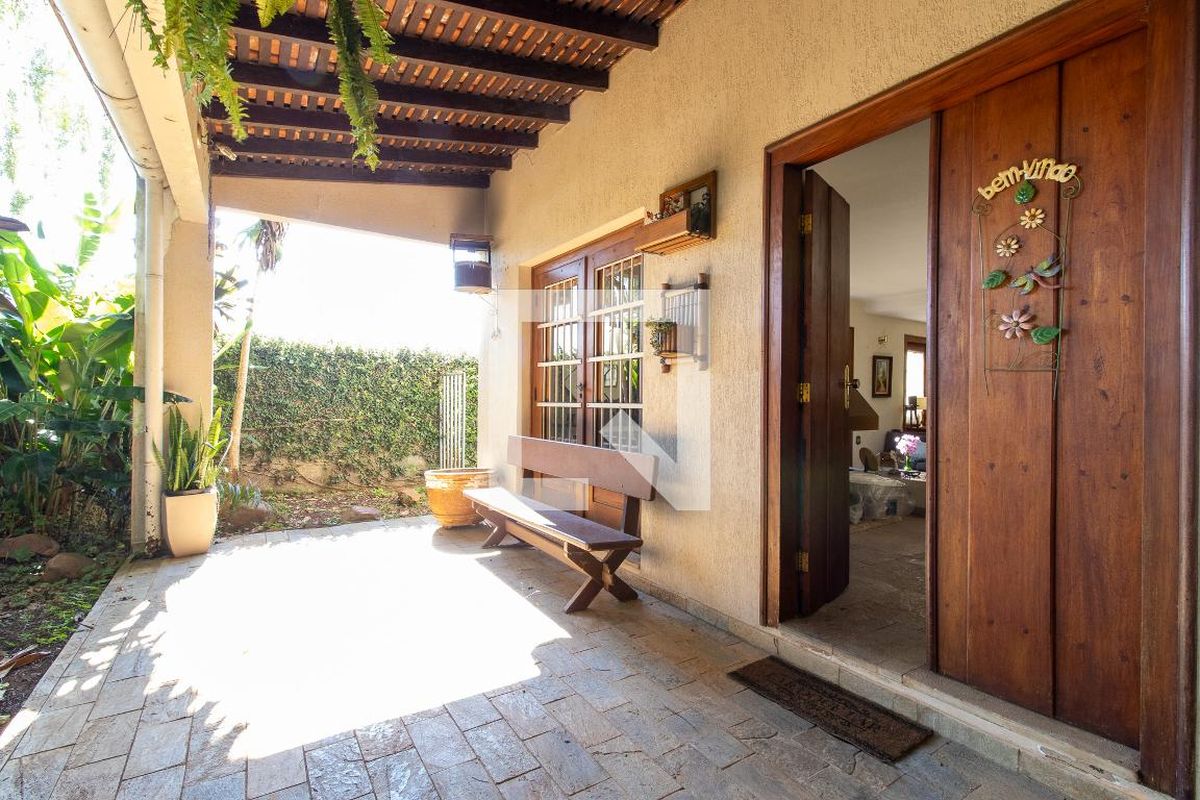 Casa à Venda - Jardim Planalto, 5 Quartos,  380 m2 em , Campinas - sp | SoloBR