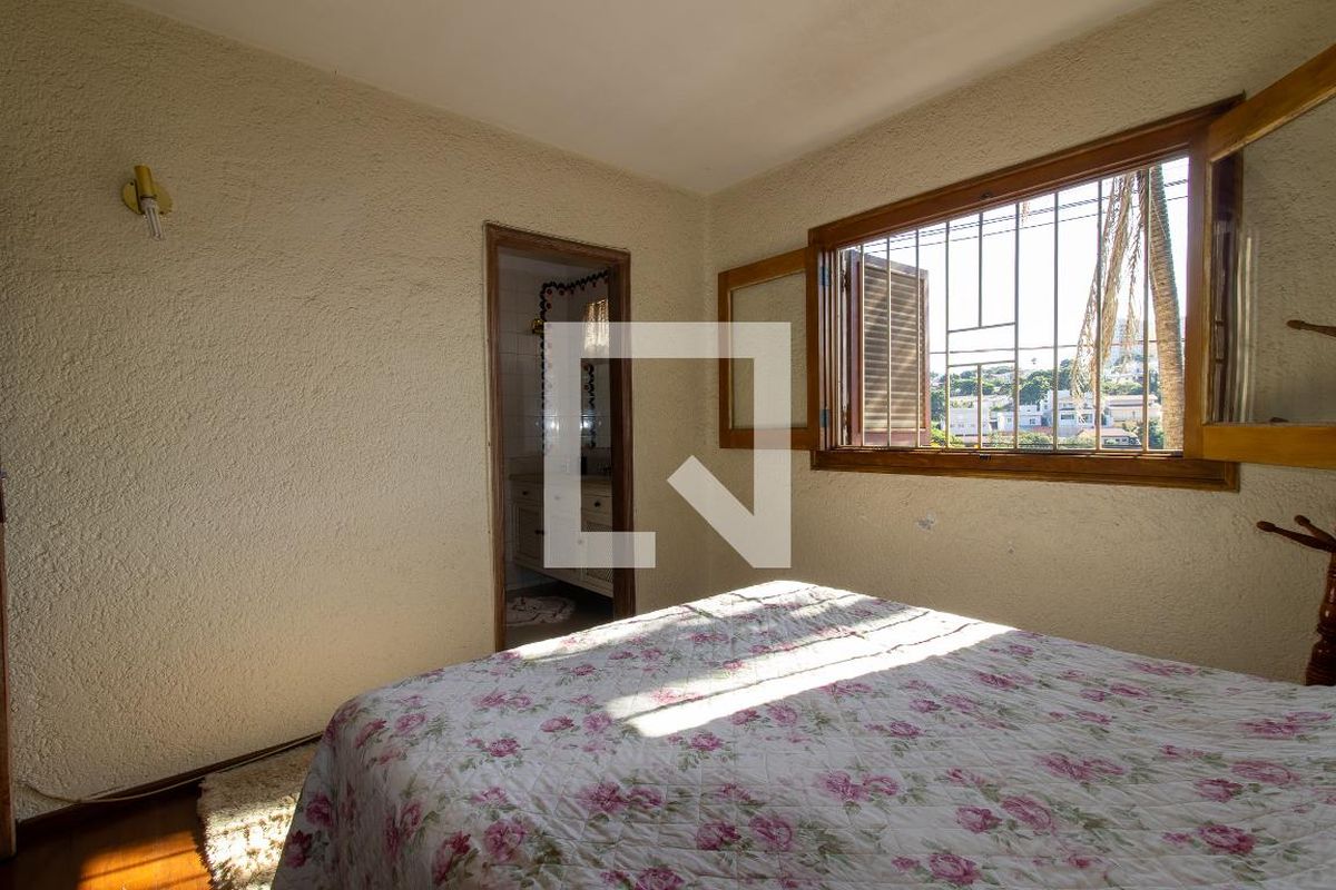 Casa à Venda - Jardim Planalto, 5 Quartos,  380 m2 em , Campinas - sp | SoloBR