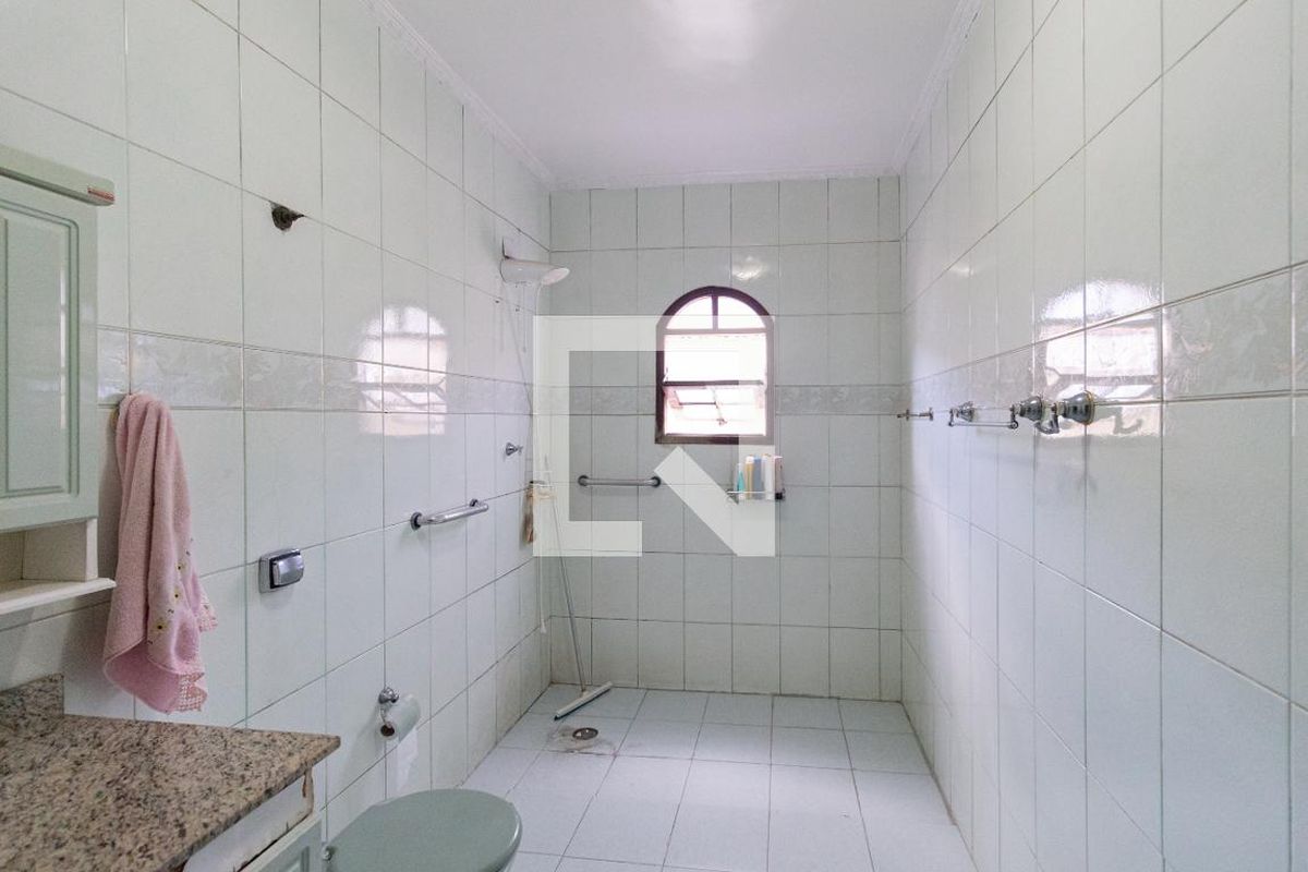 Casa, 3 quartos, 209 m² - Foto 55